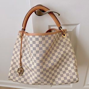 Louis Vuitton Damier Azur Artsy MM